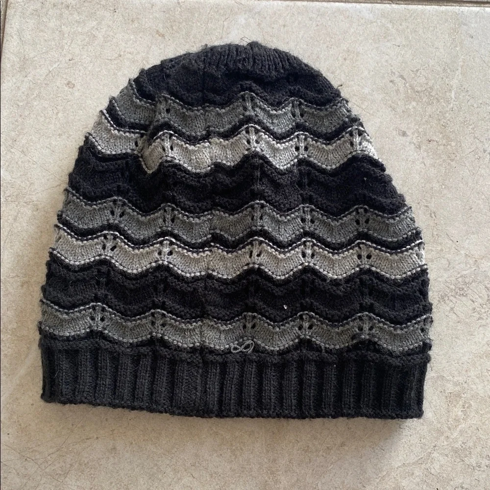 Black & Grey Reversible Beanie - Picture 2 of 3